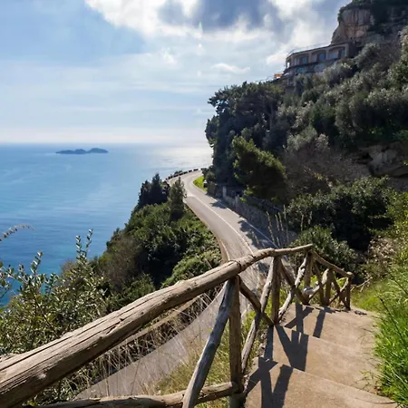 Sorrento Realty Holidays - Sunset فيلة