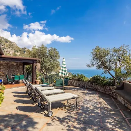 Sorrento Realty Holidays - Sunset Vila Arola (Campania)