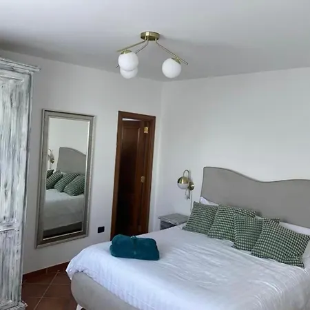 Vila Sorrento Realty Holidays - Sunset